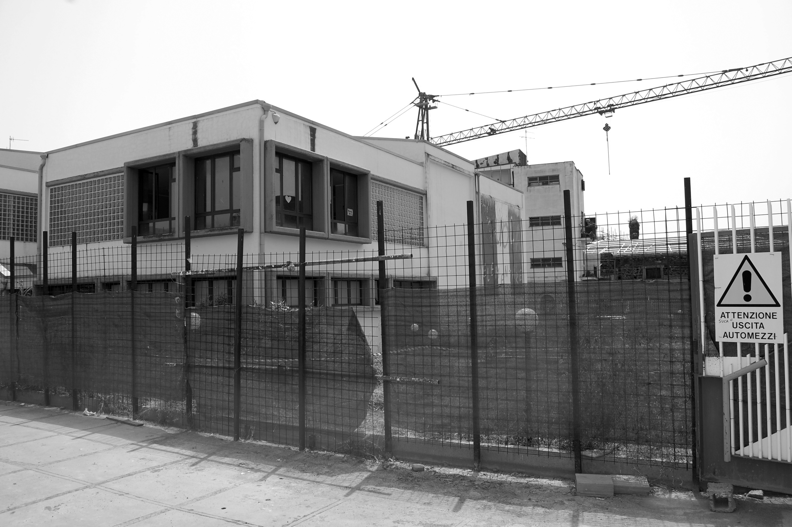 il cantiere aperto della scuola Giovanni Paolo II (foto Salvo Ruggieri)